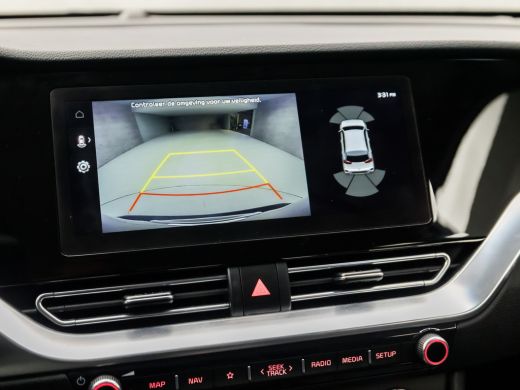 Kia Niro 1.6 GDi Hybrid DynamicLine Automaat (APPLE CARPLAY, GROOT NAVI, CAMERA, LEDER, SPORTSTOELEN, ADAP... ActivLease financial lease