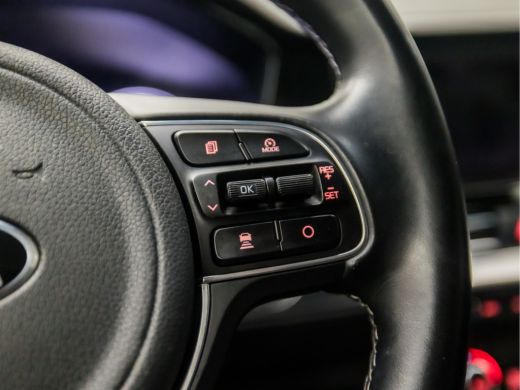 Kia Niro 1.6 GDi Hybrid DynamicLine Automaat (APPLE CARPLAY, GROOT NAVI, CAMERA, LEDER, SPORTSTOELEN, ADAP... ActivLease financial lease