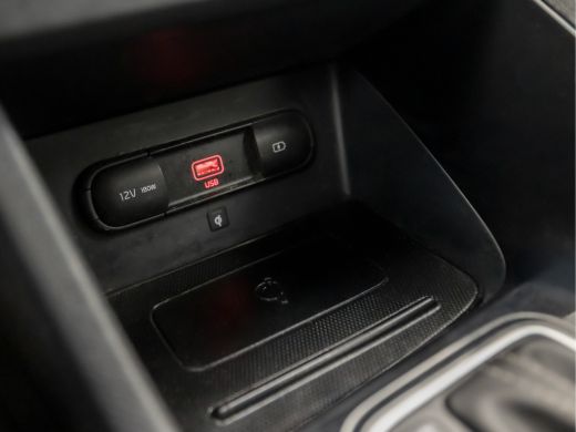 Kia Niro 1.6 GDi Hybrid DynamicLine Automaat (APPLE CARPLAY, GROOT NAVI, CAMERA, LEDER, SPORTSTOELEN, ADAP... ActivLease financial lease