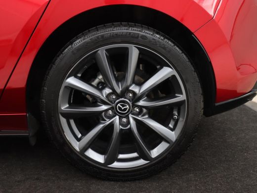 Mazda 3 2.0 e-SkyActiv-G Sportive | Head-Up | Stoelverwarming | Adaptive cruise | Camera | Carplay | Stuu... ActivLease financial lease