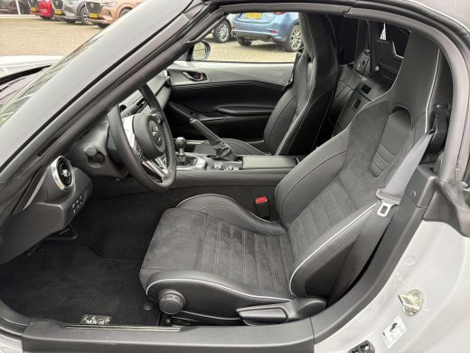 Mazda MX-5 1.5 SkyActiv-G 132 Homura Recaro Interieur | Brembo Remsysteem voor ActivLease financial lease