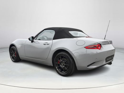 Mazda MX-5 1.5 SkyActiv-G 132 Homura Recaro Interieur | Brembo Remsysteem voor ActivLease financial lease