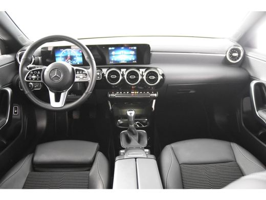 Mercedes-Benz CLA 180 Shooting Brake *1ste Eigenaar*Leer*Camera* ActivLease financial lease