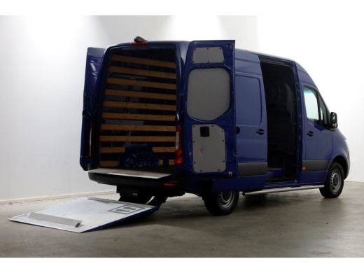 Mercedes-Benz Sprinter 316 CDI 163pk E6 L2H2 7G Automaat Navi/Camera/Laadklep 500kg 06-2019 ActivLease financial lease