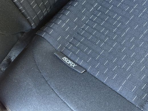 Mercedes-Benz Vito 114 CDI AUT / DUBBELE CABINE / L2H1 / 1e EIG. / ECC / CRUISE / CAMERA / LED / TREKHAAK / ACHTERKLEP ActivLease financial lease