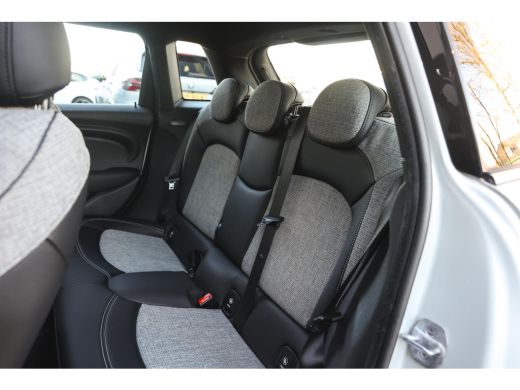 Mini Cooper Cooper Automaat / Pepper / Comfort Access / LED / Navigatiesysteem / Airconditioning / Cruise Con... ActivLease financial lease