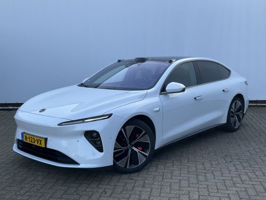 NIO ET7 75 kWh Dual AWD 653PK Incl. BTW Pano 360&deg; Full option Massage Autopilot Nieuwstaat! ActivLease financial lease