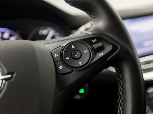 Opel Astra Sports Tourer 1.2 Elegance Sport (APPLE CARPLAY, GROOT NAVI, MATRIX LED KOPLAMPEN, KEYLESS, CAMER... ActivLease financial lease