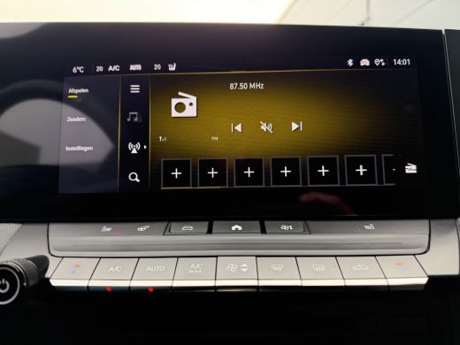 Opel Astra Sports Tourer 225pk Hybrid GSe (Keyless Entry - 360gr Camera - Stoel-/- stuurwielverwarming - LED... ActivLease financial lease