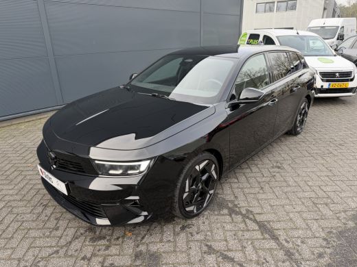Opel Astra Sports Tourer 225pk Hybrid GSe (Keyless Entry - 360gr Camera - Stoel-/- stuurwielverwarming - LED... ActivLease financial lease