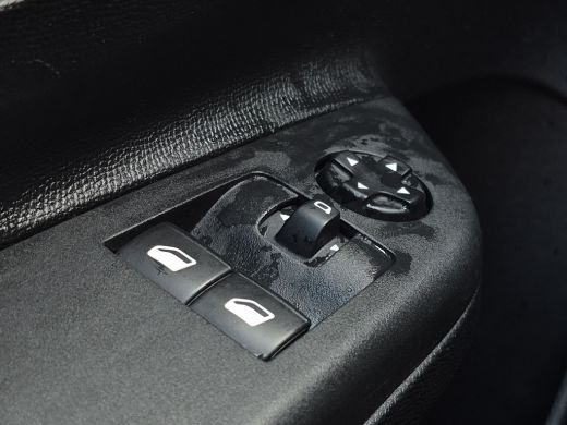 Opel Crossland X 1.2 Turbo Edition | Cruise control | Lederen stuurwiel | Lichtmetalen velgen 16" ActivLease financial lease