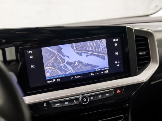 Opel Mokka 1.2 Elegance Sport (VIRTUAL COCKPIT, APPLE CARPLAY, GROOT NAVI, 360 CAMERA, KEYLESS, SPORTSTOELEN... ActivLease financial lease