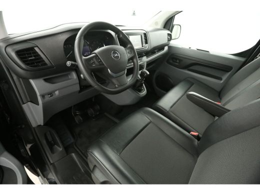 Opel Vivaro 2.0 CDTI L3H1 | Euro6 | Airco | Cruise | Camera | 3-Ztis | Carplay | Navi | Parkeersens. ActivLease financial lease