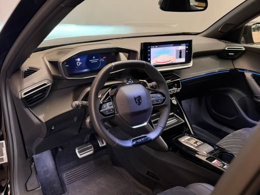 Peugeot 2008 1.2 Hybrid 145 GT Elek. Voorstoel | Voorstoelen Verwarmd | Massage | Camera | LED | Digitaal Dash... ActivLease financial lease