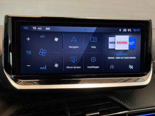 Peugeot 2008 1.2 Hybrid 145 GT Elek. Voorstoel | Voorstoelen Verwarmd | Massage | Camera | LED | Digitaal Dash... ActivLease financial lease