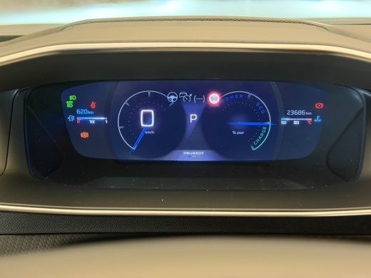 Peugeot 2008 1.2 Hybrid 145 GT Elek. Voorstoel | Voorstoelen Verwarmd | Massage | Camera | LED | Digitaal Dash... ActivLease financial lease