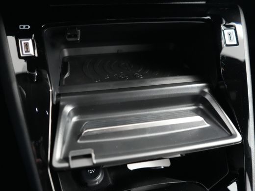 Peugeot 208 Hybrid 100 e-DCS6 GT | Achteruitrijcamera | Apple Carplay/Android Auto|telefoonintegratie premium... ActivLease financial lease