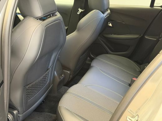 Peugeot 208 Hybrid 100 e-DCS6 GT Climate | Cruise | Pano | Apple Carplay/Android Auto | ActivLease financial lease