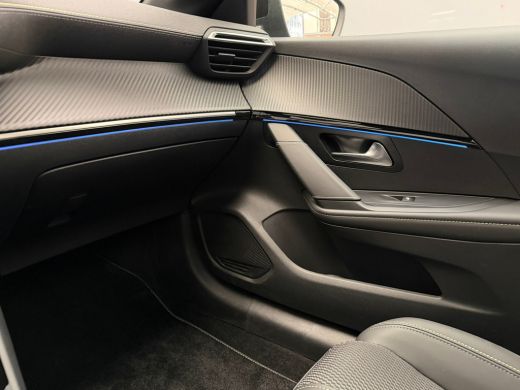 Peugeot 208 Hybrid 100 e-DCS6 GT Climate | Cruise | Pano | Apple Carplay/Android Auto | ActivLease financial lease
