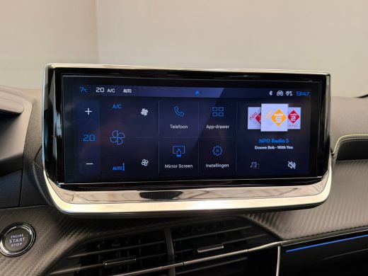 Peugeot 208 Hybrid 100 e-DCS6 GT Climate | Cruise | Pano | Apple Carplay/Android Auto | ActivLease financial lease