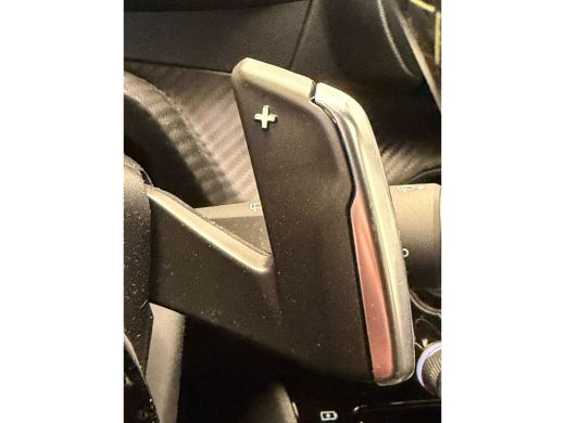 Peugeot 208 Hybrid 100 e-DCS6 GT Climate | Cruise | Pano | Apple Carplay/Android Auto | ActivLease financial lease