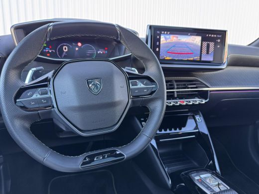 Peugeot 208 Hybrid 100PK e-DCS6 GT Automaat | Panoramadak | Camera | Sfeerverlichting | Draadloze Apple Carpl... ActivLease financial lease