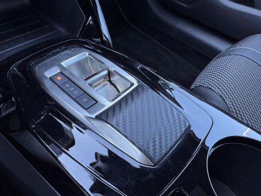 Peugeot 208 Hybrid 100PK e-DCS6 GT Automaat | Panoramadak | Camera | Sfeerverlichting | Draadloze Apple Carpl... ActivLease financial lease