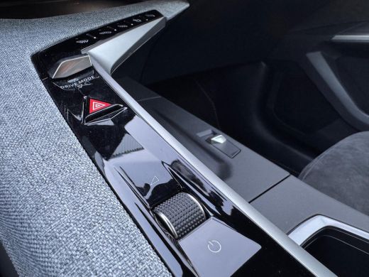 Peugeot 3008 1.2 Hybrid 145 PK GT | Alcantara Interieur | Stoelverwarming Voor + Achter | Massagestoelen | Foc... ActivLease financial lease