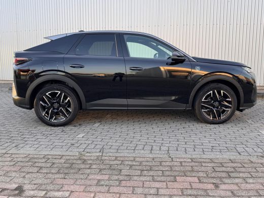 Peugeot 3008 1.2 Hybrid 145 PK GT | Alcantara Interieur | Stoelverwarming Voor + Achter | Massagestoelen | Foc... ActivLease financial lease