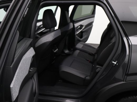 Peugeot 5008 1.2 Hybrid 136 Allure | 2 stoelen op derde rij | Achteruitrijcamera | Apple Carplay/Android Auto|... ActivLease financial lease