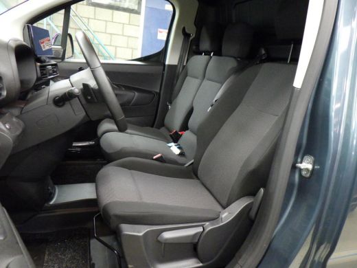 Peugeot e-Partner 50 kWh 3-ZITS | DRAADLOOS CARPLAY | NAVI 10" | RIJKLAARPRIJS!! ActivLease financial lease