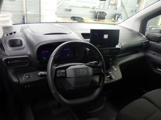 Peugeot e-Partner 50 kWh 3-ZITS | DRAADLOOS CARPLAY | NAVI 10" | RIJKLAARPRIJS!! ActivLease financial lease