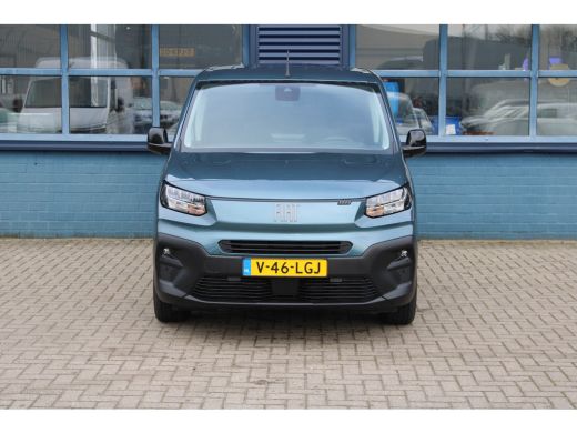 Fiat E-Dobl&ograve; 50 kWh 3-ZITS | DRAADLOOS CARPLAY | NAVI 10" | RIJKLAARPRIJS!! ActivLease financial lease