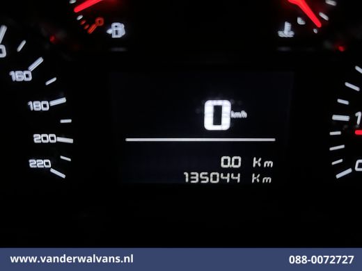 Peugeot Partner 1.6 BlueHDI 100pk L1H1 Euro6 Airco | Apple Carplay | Trekhaak Cruisecontrol, Android Auto, Parkee... ActivLease financial lease