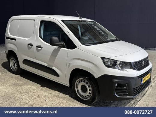 Peugeot Partner 1.6 BlueHDI 100pk L1H1 Euro6 Airco | Apple Carplay | Trekhaak Cruisecontrol, Android Auto, Parkee... ActivLease financial lease