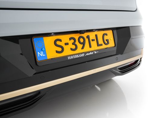 Renault Megane E-Tech E-Tech EV60 Optimum Charge Iconic [ 3-Fase-22Kw ] {SOH-92%} (INCL-BTW) Aut. *LEATHER | FULL-LED |... ActivLease financial lease