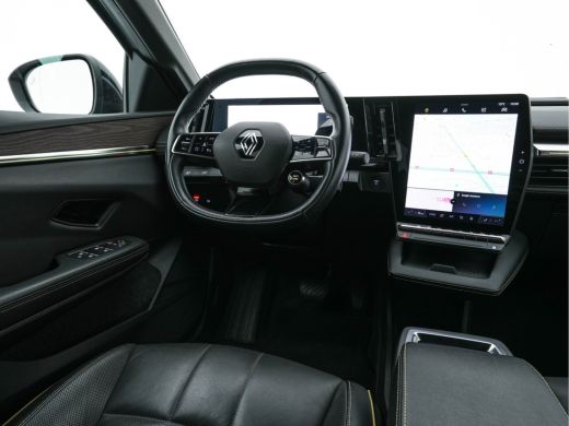 Renault Megane E-Tech E-Tech EV60 Optimum Charge Iconic [ 3-Fase-22Kw ] {SOH-92%} (INCL-BTW) Aut. *LEATHER | FULL-LED |... ActivLease financial lease