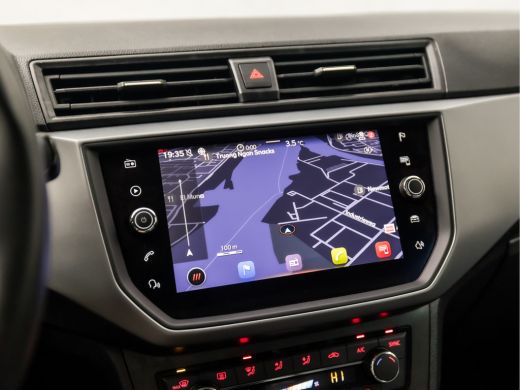 Seat Ibiza 1.0 TSI Sport (APPLE CARPLAY, GROOT NAVI, CLIMATE, CAMERA, SPORTSTOELEN, GETINT GLAS, PARKEERSENS... ActivLease financial lease