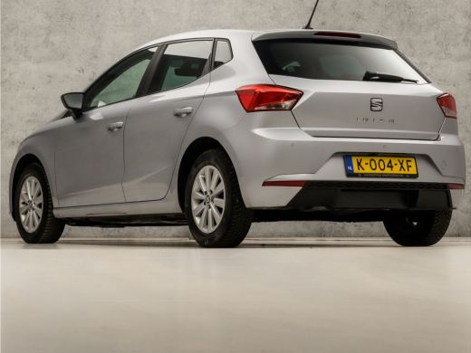Seat Ibiza 1.0 TSI Sport (APPLE CARPLAY, GROOT NAVI, CLIMATE, CAMERA, SPORTSTOELEN, GETINT GLAS, PARKEERSENS... ActivLease financial lease