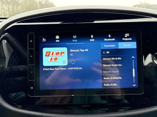 Toyota Aygo 1.0 VVT-i MT Play **ADAPTIEF CRUISECONTROL/ AIRCO/ DAB/ GARANTIE** ActivLease financial lease