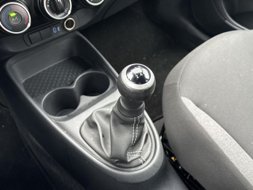 Toyota Aygo 1.0 VVT-i MT Play **ADAPTIEF CRUISECONTROL/ AIRCO/ DAB/ GARANTIE** ActivLease financial lease