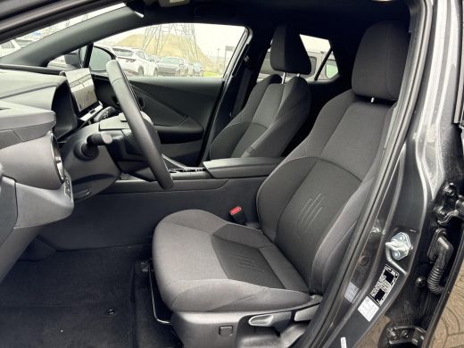 Toyota C-HR 1.8 Hybrid 140 First Edition **DODEHOEK DETECTIE/ 360 CAMERA/ PARKEERSENSOREN/ GARANTIE** ActivLease financial lease