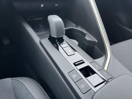 Toyota C-HR 2.0 Plug-in Hybrid 220 Executive | Uit voorraad leverbaar! | &euro; 2.000 extra inruilwaarde | ActivLease financial lease