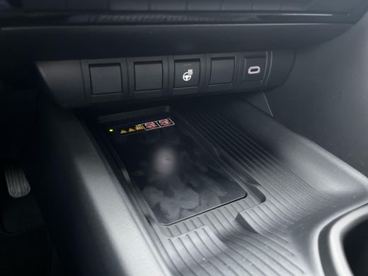 Toyota C-HR 2.0 Plug-in Hybrid 220 Executive | Uit voorraad leverbaar! | &euro; 2.000 extra inruilwaarde | ActivLease financial lease