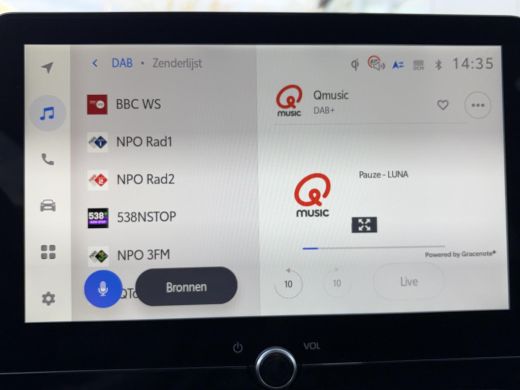 Toyota Yaris 1.5 Hybrid 115 Dynamic **DODEHOEK DETECTIE/ STUUWVERWARMING/ PARKEERSENSOREN/ GARANTIE** ActivLease financial lease