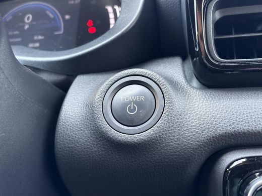 Toyota Yaris 1.5 Hybrid 115 Dynamic **DODEHOEK DETECTIE/ STUUWVERWARMING/ PARKEERSENSOREN/ GARANTIE** ActivLease financial lease