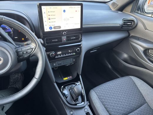 Toyota Yaris Cross 1.5 Hybrid 130 Dynamic Comfort Pack | 06-10141018 Voor meer informatie ActivLease financial lease