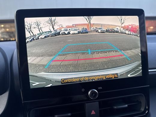 Toyota Yaris Cross 1.5 Hybrid 130 Dynamic Comfort Pack | 06-10141018 Voor meer informatie ActivLease financial lease