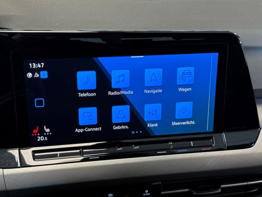 Volkswagen Golf 1.0 110pk eTSI Life Business Achteruitrijcamera | Parkeersensoren voor en achter | Adaptive cruis... ActivLease financial lease