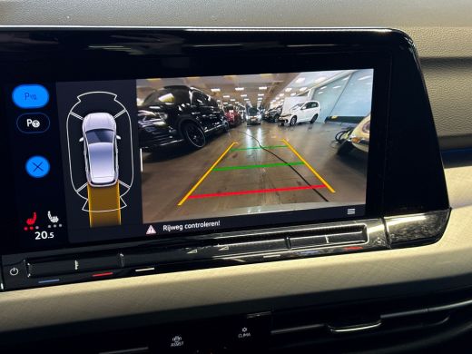 Volkswagen Golf 1.0 110pk eTSI Life Business Achteruitrijcamera | Parkeersensoren voor en achter | Adaptive cruis... ActivLease financial lease